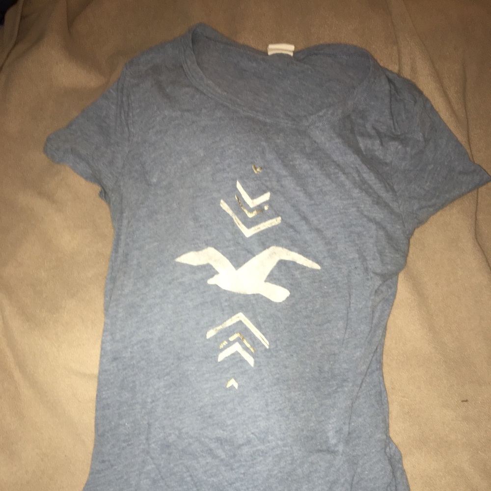 Hollister Tee